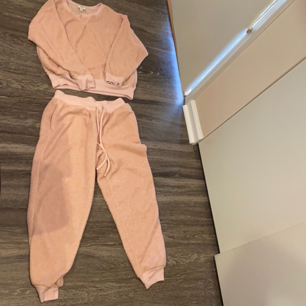 Woman’s Lounge Set
